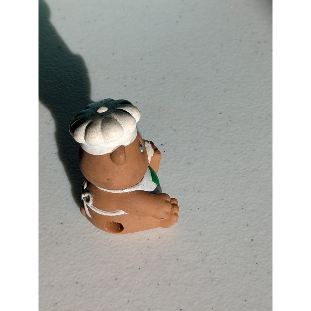 Teddy Bear Pencil Sharpener White Cap Green Pocket Vintage - Picture 5 of 9